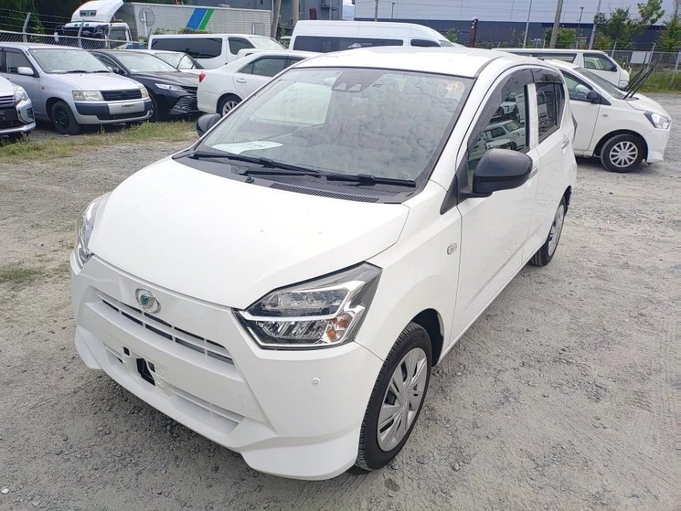 Daihatsu Mira e:S LA350S 2019